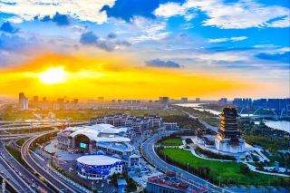 Linyi Red Travel Guide