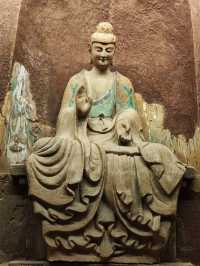 穿越時空的凝視:麥積山石窟藝術的千年回響