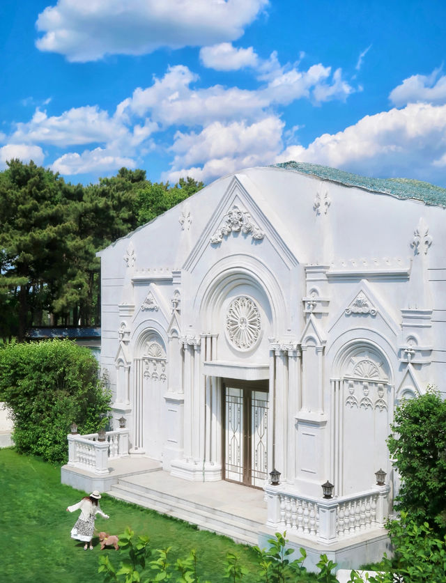 棋山攬秋韻，禧悅伴豪澤