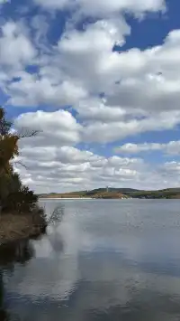 秋天的淨月潭美到失語