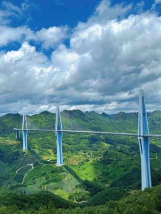 拒絕人擠人！平塘，天眼與山水之約