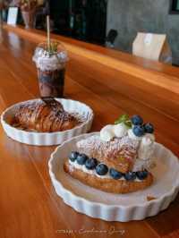 Nick-Artisan & Viennoiserie คาเฟ่ครัวซองต์ 