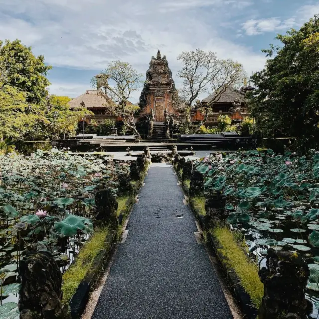 Saraswati Temple, Ubud, Bali