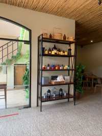 Auntie Mae Bakery & Coffee 