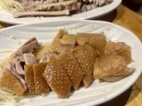 超好吃的鵝肉料理｜阿城鵝肉土城創始店，份量多人也超多