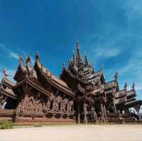 ปราสาทสัจธรรม ถ่ายทอด ปรัชญา ศาสนา อารยธรรม บนงานศิลป์