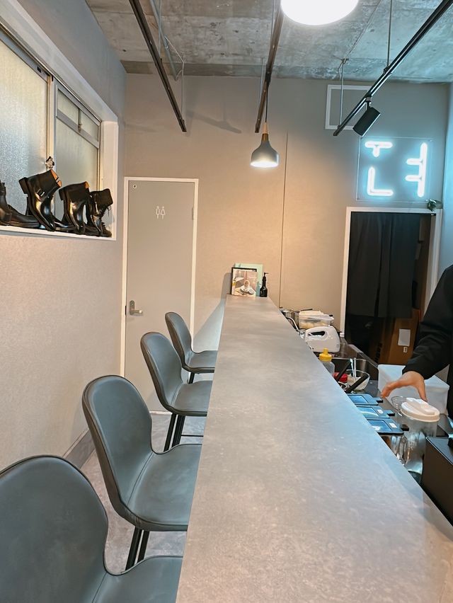 新大久保 韓国セレクトショップが手がけているカフェ 