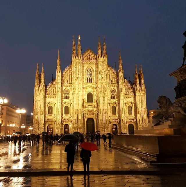 The Stunning Milan Cathedral (Duomo Di Milano)