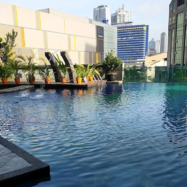 Elegant and Modern Business Hotel