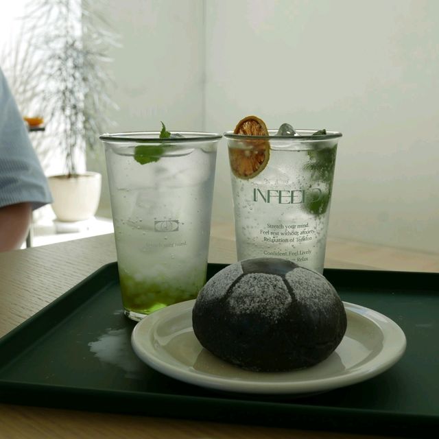 춘천 축구공 빵이 있는 인필드⚽