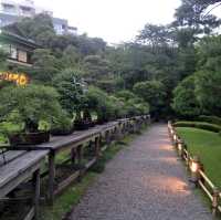 八芳園