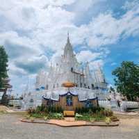 โลหะปราสาท​แห่งที่​ 4  ของโลก