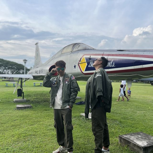 唔使錢！係空軍基地任影扮湯告魯斯！