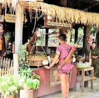 ตลาดไทยย้อนยุคบ้านระจัน