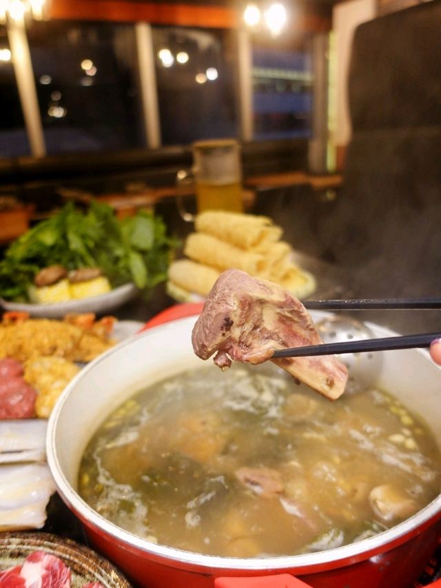 足料靚湯打邊爐🍲
