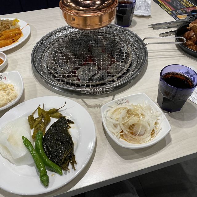 숯불돼지갈비 무한리필 맛집 명륜진사갈비