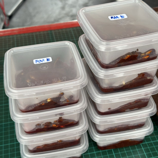 Mini food centre with affordable meals!