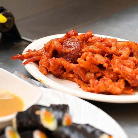 【韓国 / 広蔵市場】麻薬？！キンパや市場ご飯を堪能！