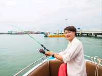 แบงค์แเดงสี่ใบมีทอน ตกหมึก + กินซาชิมิ บนเรือส่วนตัวแล้ว !!!