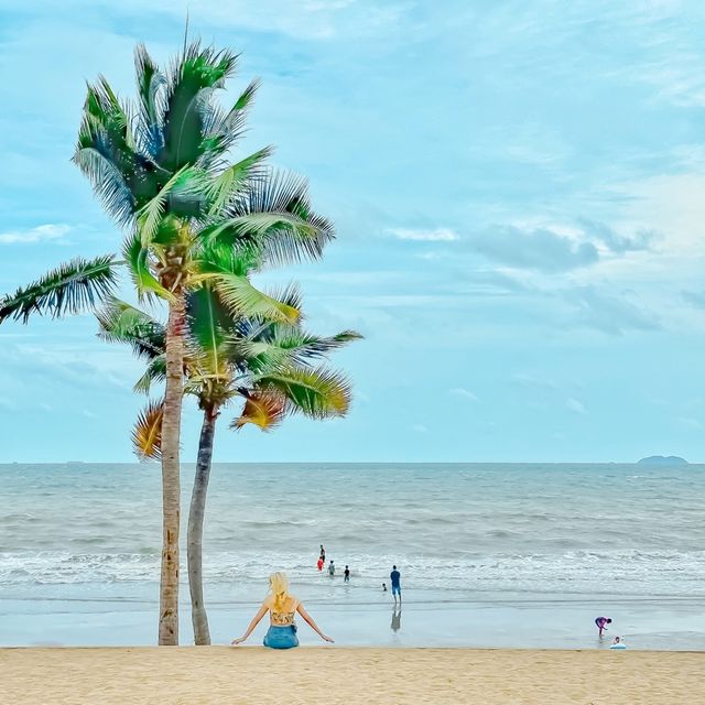 จุดถ่ายรูปสุดปัง หาดจอมเทียน! ฟีลเหมือนเมืองนอก