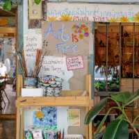 คาเฟ่ที่เป็นเหมือนบ้านและคนในครอบครับ :)
