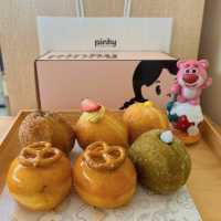 人氣網紅手工爆餡冬甩 🍩 @ Pinky Bakery 🧁