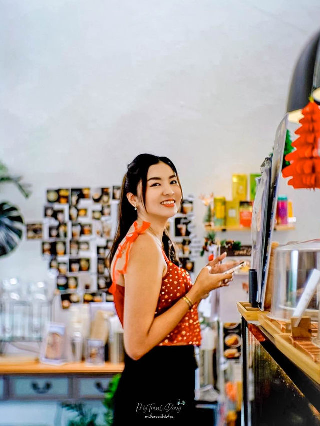 เช็คอิน กินหนมที่ Good Café ระนอง