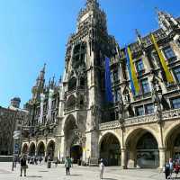 @ THE NEW TOWN HALL IN MUNICH.