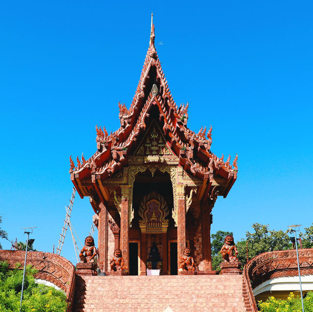 วัดภูเขาแก้ว