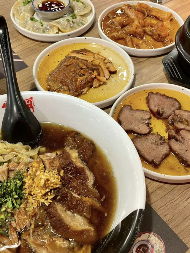 曼谷｜Chor-Ma-Lee Bistro