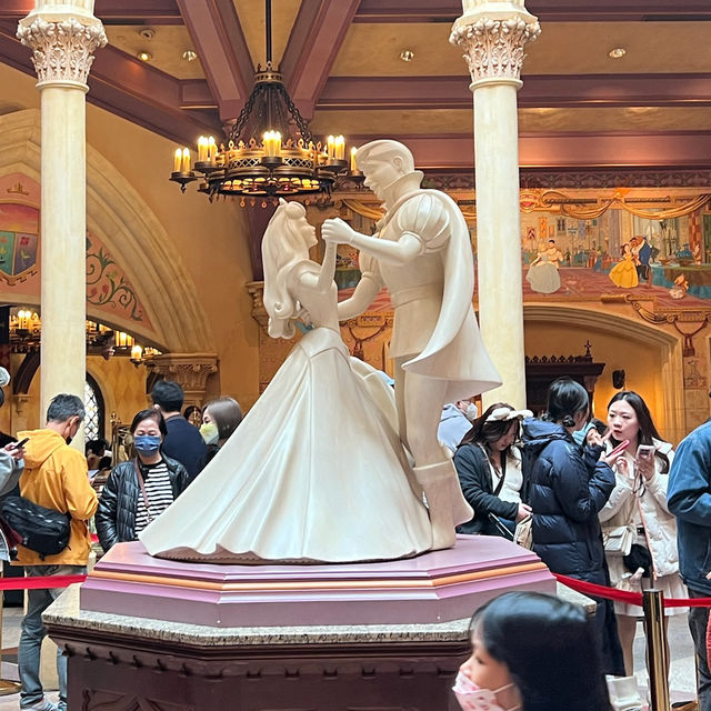 Dining at Disneyland’s Royal Banquet Hall
