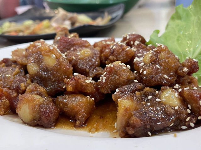 臺南楠西 謝和玄甕窯雞 楠西福來梅仔雞創始老店-台南 必吃美食 薑黃雞 砂鍋魚頭 水庫魚虎 筍殼魚 特色台式合菜餐廳 團體聚餐 婚宴喜慶場地 首選推薦