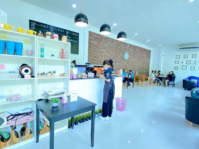 ☕️กาแฟเย็น | Trat🥤🍰