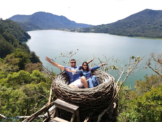 Discover the Breathtaking Beauty of Twin Lake Viewpoint In Bali