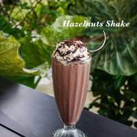 Tarine Brunch cafe & restaurant