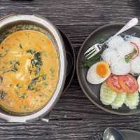 Bahn Suan Sathorn