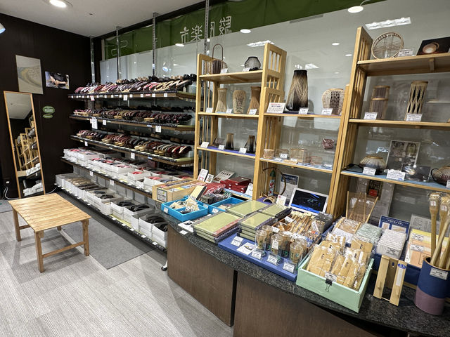 静岡県静岡市。静岡県の魅力が揃う『駿府楽市』