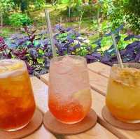 2 Acres Cafe