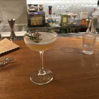 ไปนั่งจิบ Cocktails ที่ Nonsense Cafe & Bar - Wuch