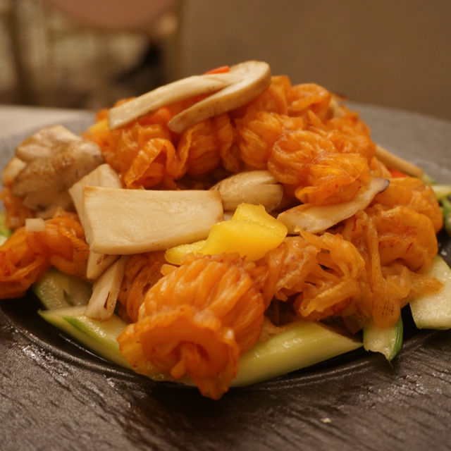 打卡酒店內「蠔」食海鮮 菇菌盛宴