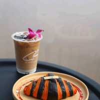 จิบกาแฟ แลฝั่งโขง คาเฟ่วิวหลักล้าน นครพนม