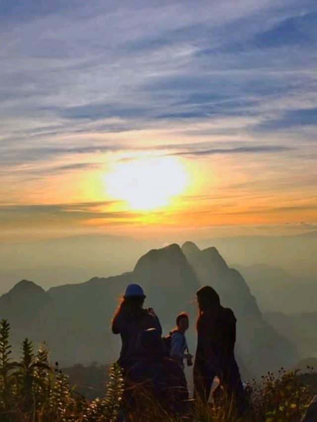 สักครั้งในชีวิตพิชิตยอดดอยหลวงเชียงดาว
