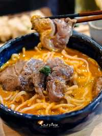 Khao-Sō-i ข้าวซอยร้านดังจากเชียงใหม่ ที่สีลม