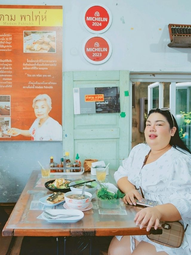 มาดามพาเท่ห์ มิชลิน 2 ดาว อร่อยลงตัว 