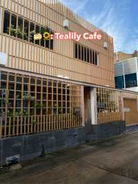 🍰🌻: Tealily Cafe (ทีลิลี่คาเฟ่ - เอกมัย)