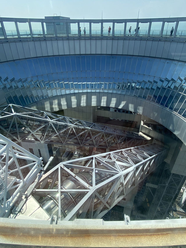 【大阪】世界初の連結超高層建築