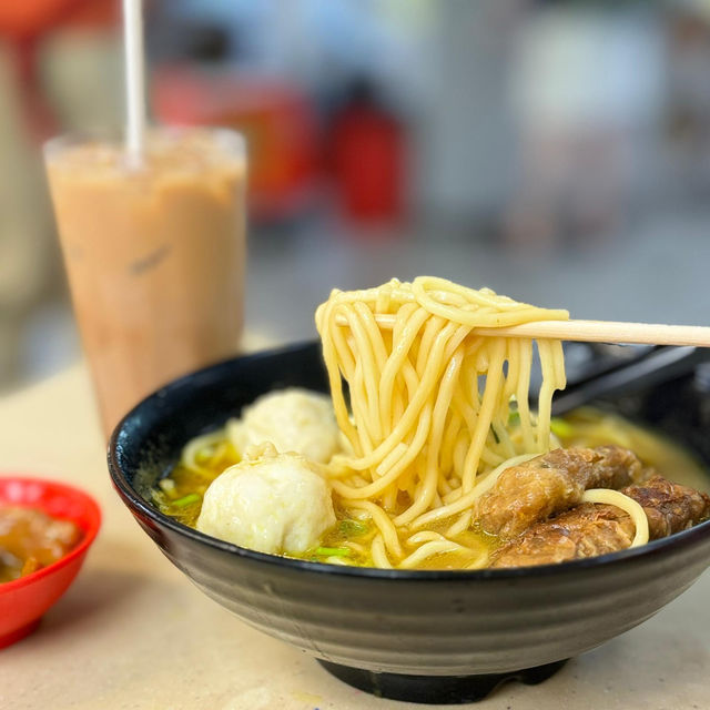 必食秘制汁 🙌🏻 感受香港傳統車仔麵 