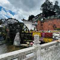 Lijiang Old Town - Bring to Dynasty 