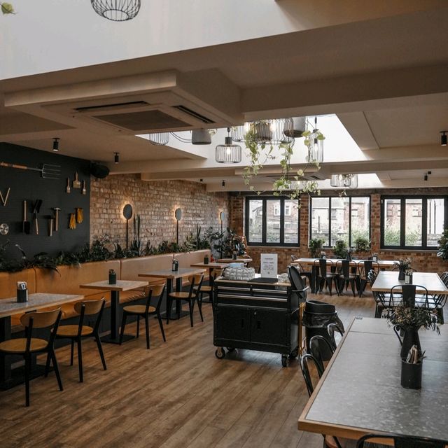 Hardware Coffee + Kitchen Liverpool 🍳🇬🇧