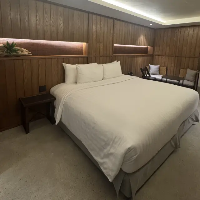 Hotel Praya Pattaya, Stay for 24 Hours!!